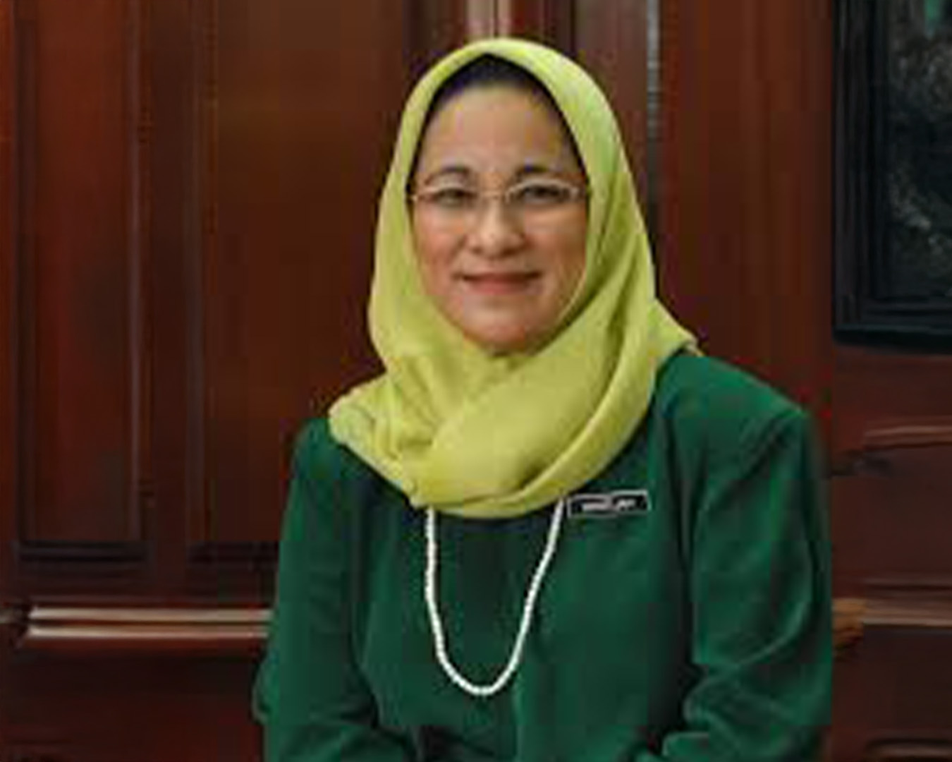 Prof. Khatijah- edit