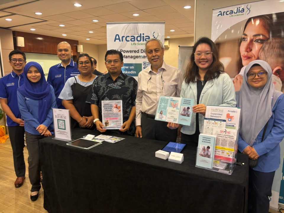 ARCADIA Team with Prof Zilfalil and MMA Team